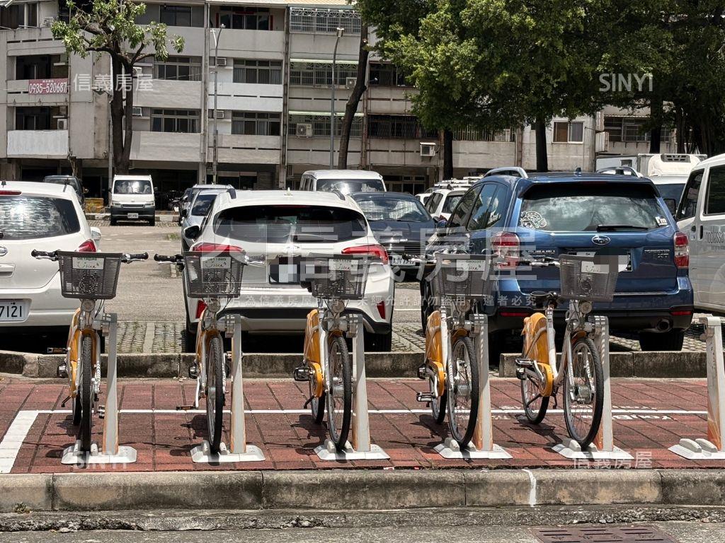 南園面國圖館大三房平車房屋室內格局與周邊環境