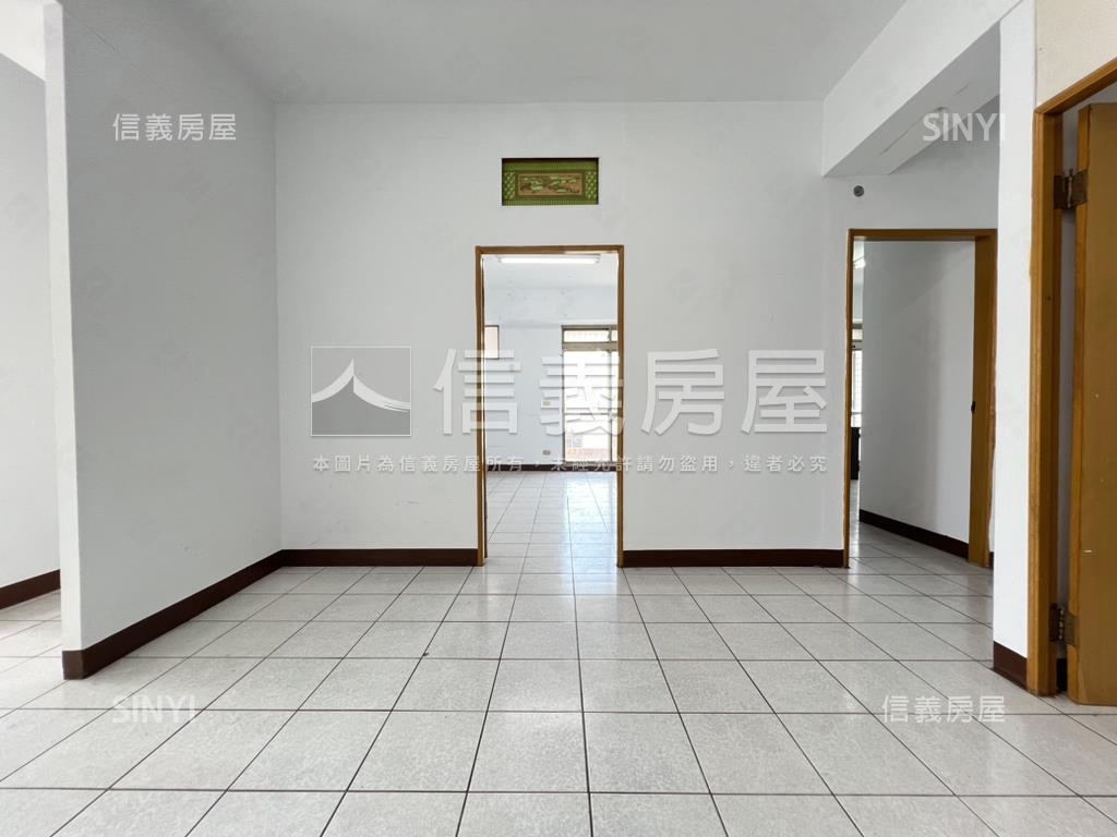 ☼富豪世家邊間採光５房房屋室內格局與周邊環境