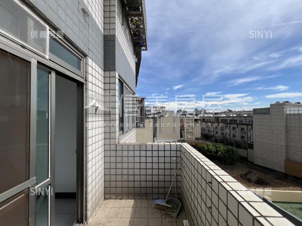 ☼富豪世家邊間採光５房房屋室內格局與周邊環境