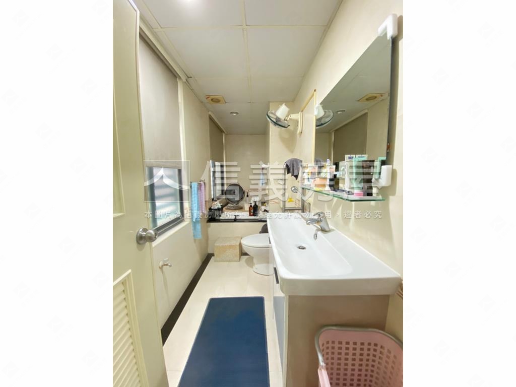 ★東區大面寬臨路別墅房屋室內格局與周邊環境