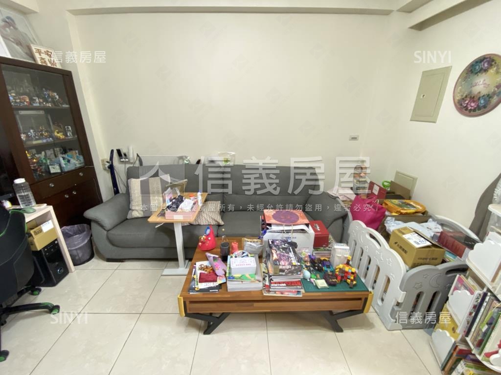 ★東區大面寬臨路別墅房屋室內格局與周邊環境