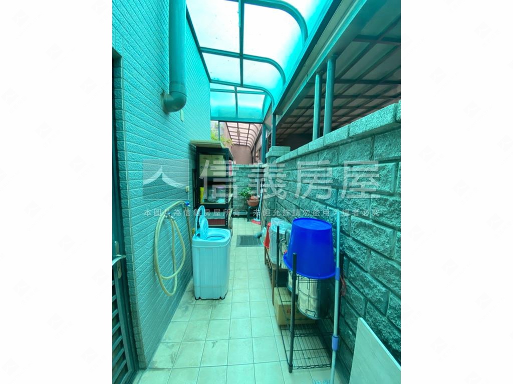 ★東區大面寬臨路別墅房屋室內格局與周邊環境