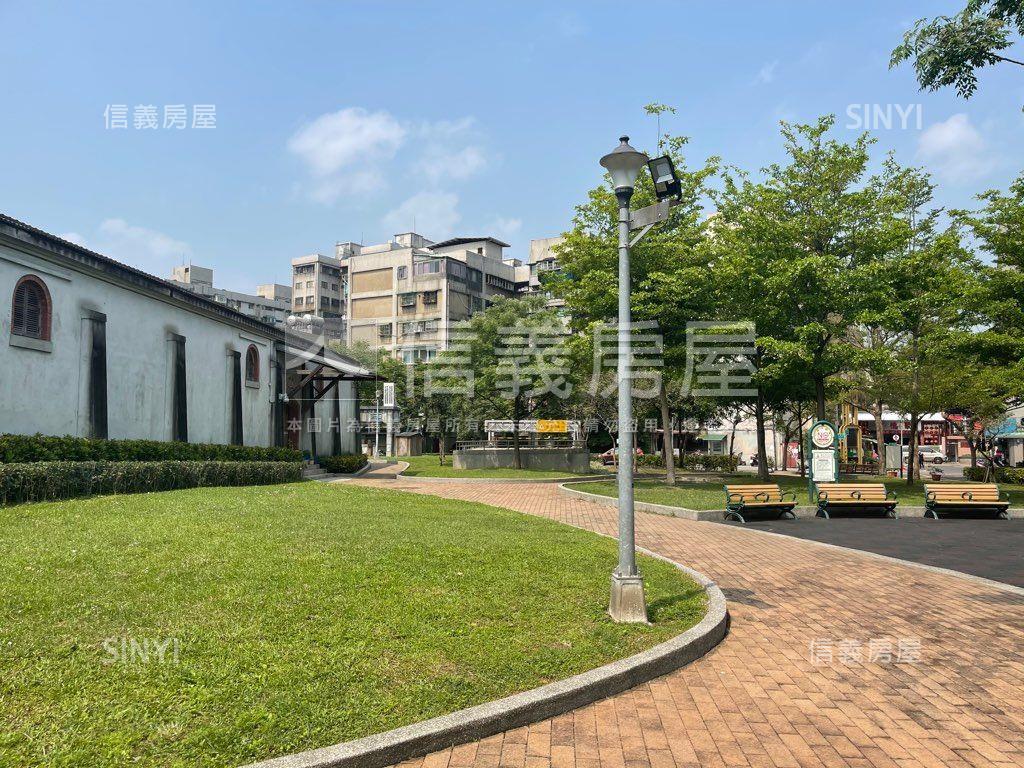 怦然心動小家庭房屋室內格局與周邊環境