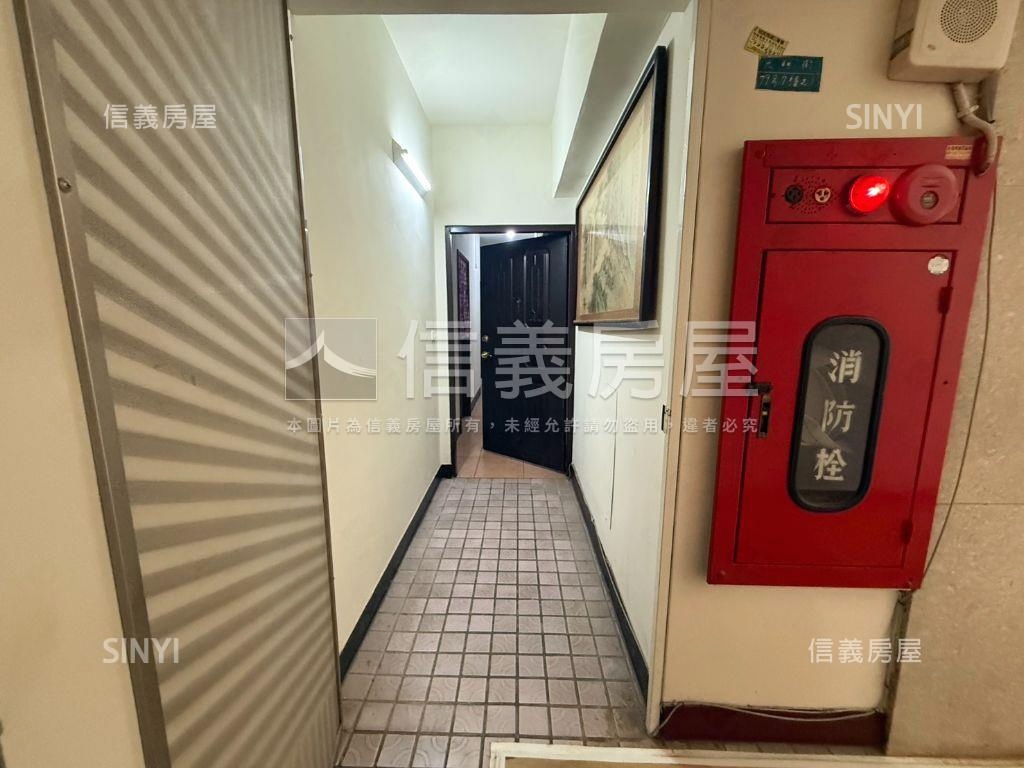 漢神商圈收租四房房屋室內格局與周邊環境