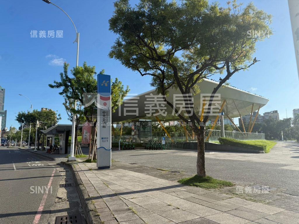 漢神商圈收租四房房屋室內格局與周邊環境