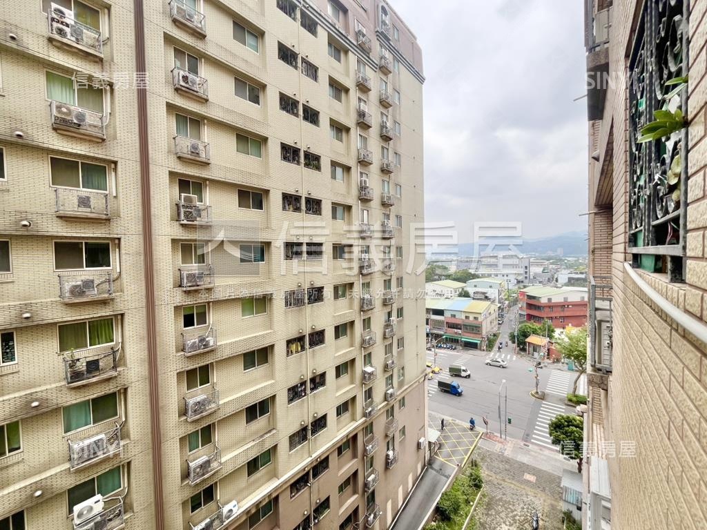 舒心生活×首選三房房屋室內格局與周邊環境