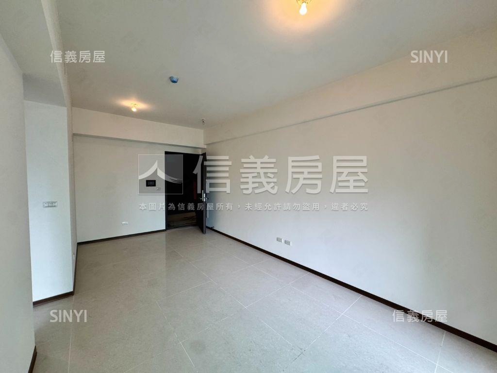 優質建案京澄園朗３房車位房屋室內格局與周邊環境