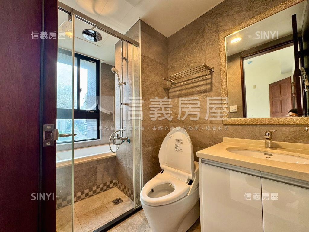 優質建案京澄園朗３房車位房屋室內格局與周邊環境