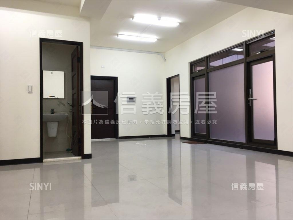 אֵל電梯中華路稀有採光房屋室內格局與周邊環境