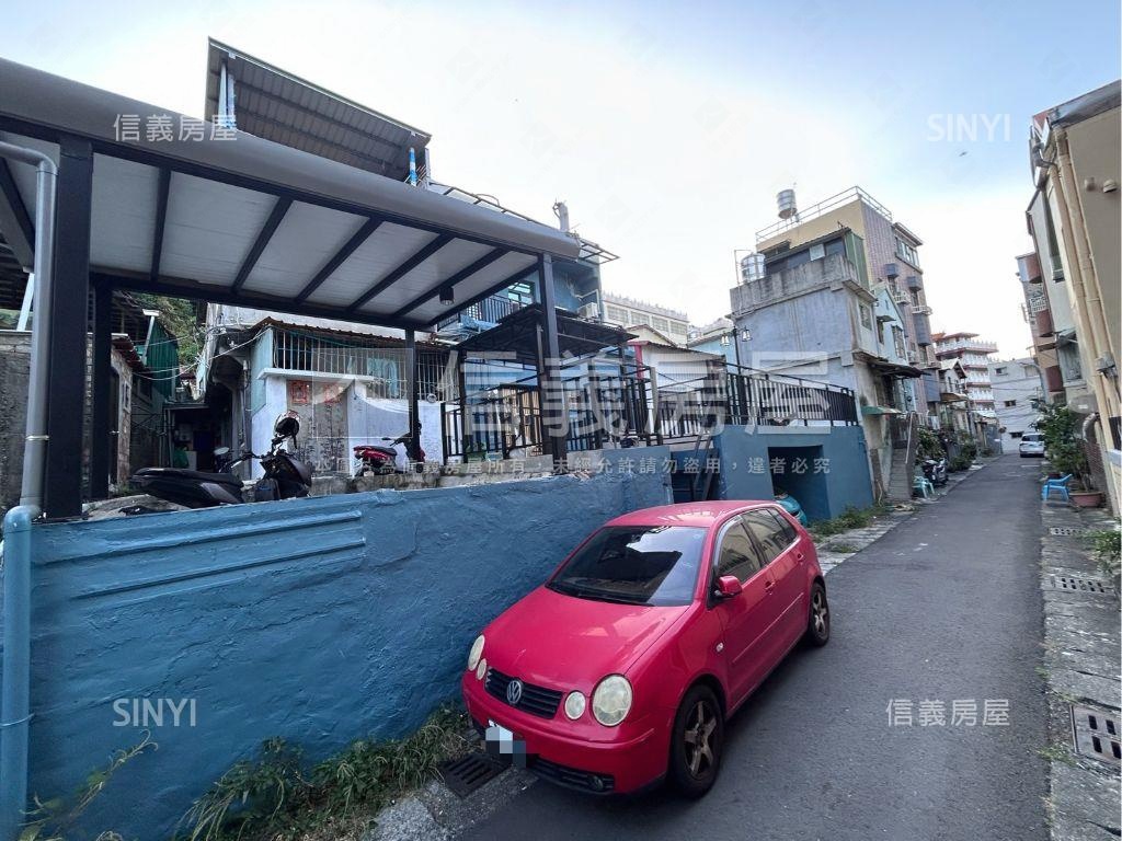 鼓山絕美大地坪創意美宅房屋室內格局與周邊環境