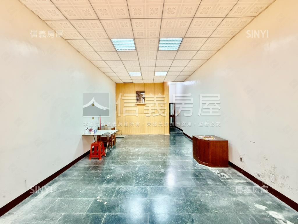 英德街大面寬正街透天店面房屋室內格局與周邊環境