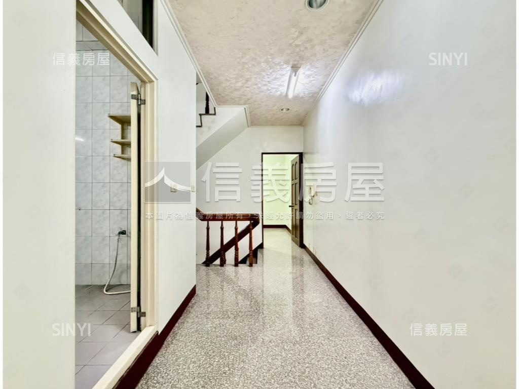 英德街大面寬正街透天店面房屋室內格局與周邊環境