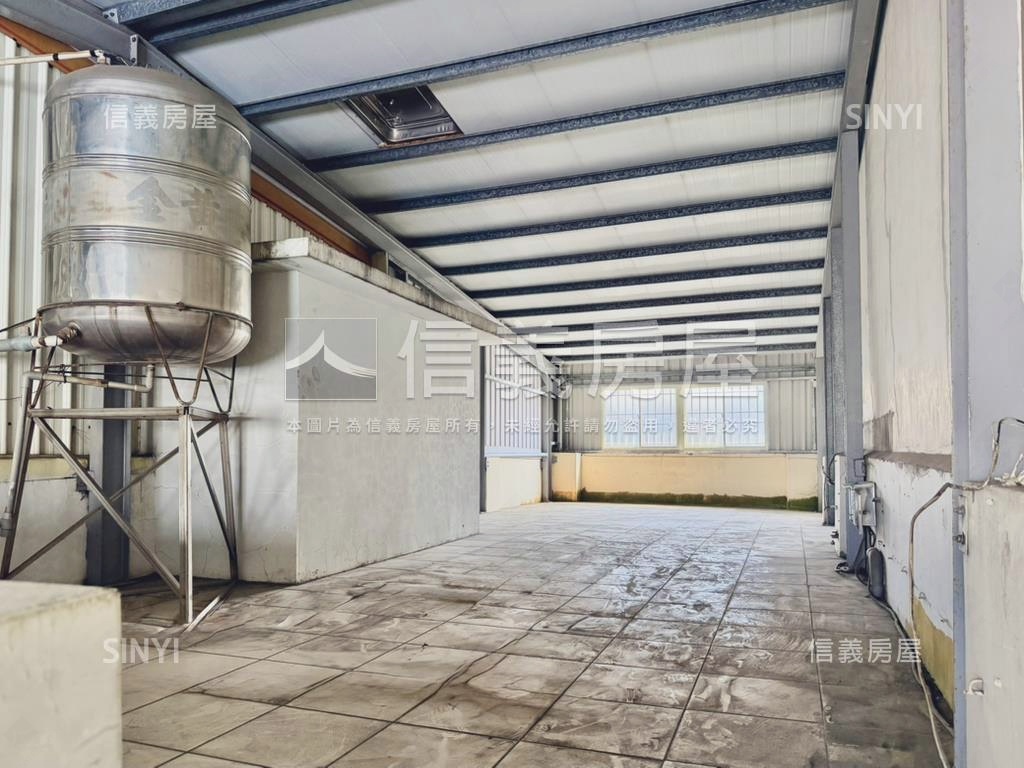 英德街大面寬正街透天店面房屋室內格局與周邊環境