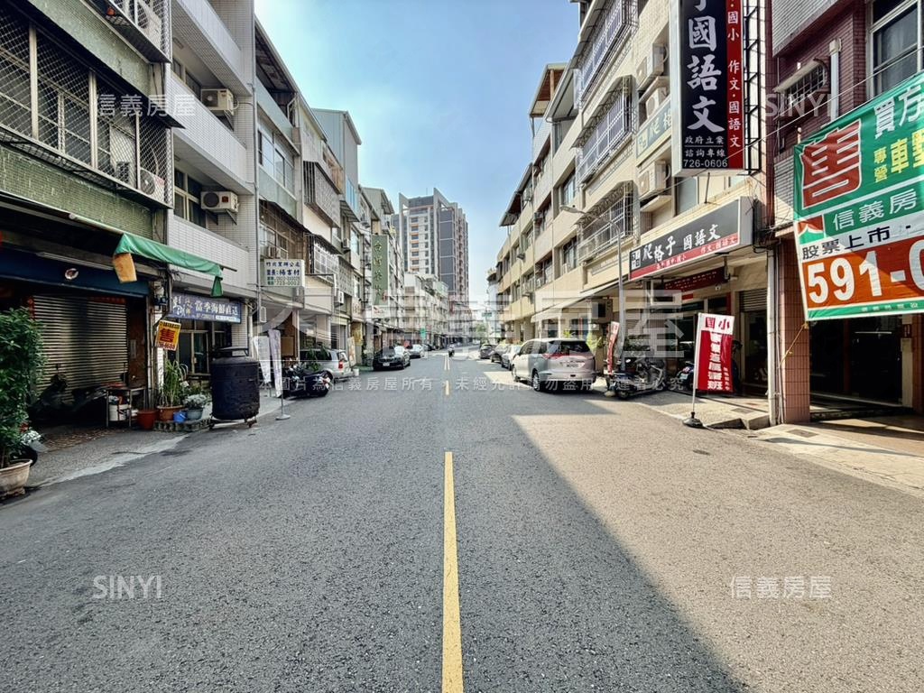 英德街大面寬正街透天店面房屋室內格局與周邊環境