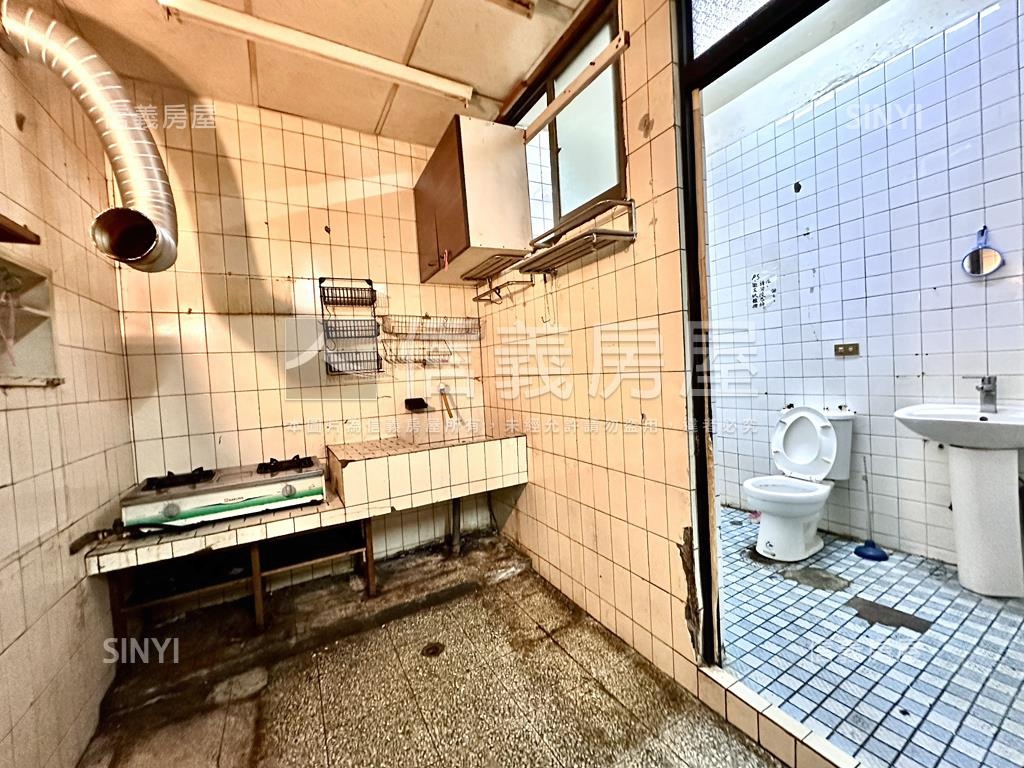 大橋頭捷運站１樓住辦房屋室內格局與周邊環境