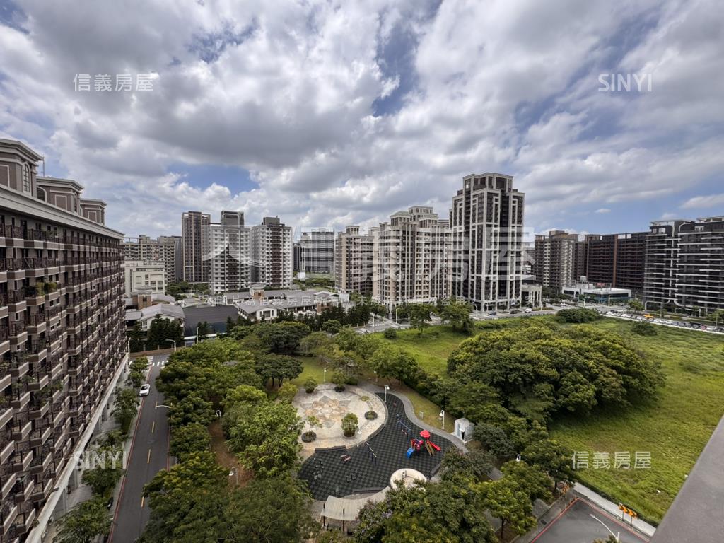 中路高樓層面公園兩房車位房屋室內格局與周邊環境