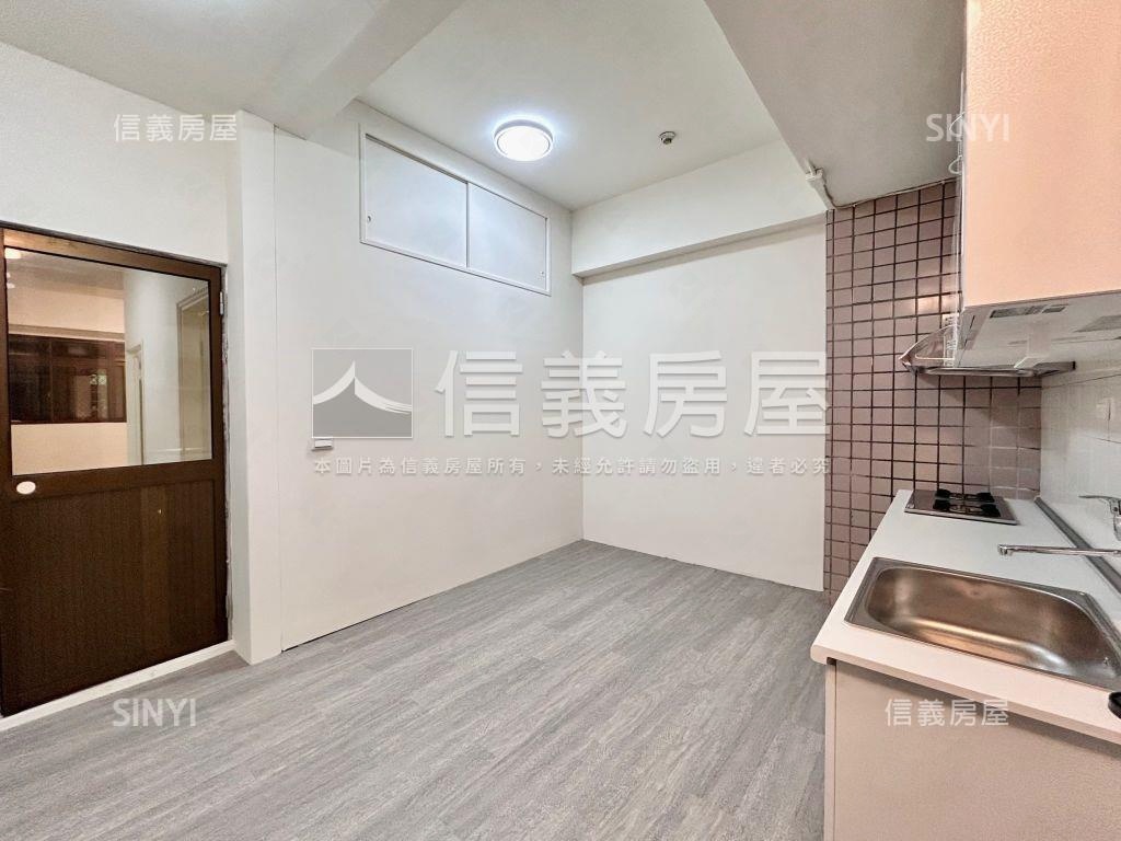 近南屯國小三房有車位房屋室內格局與周邊環境