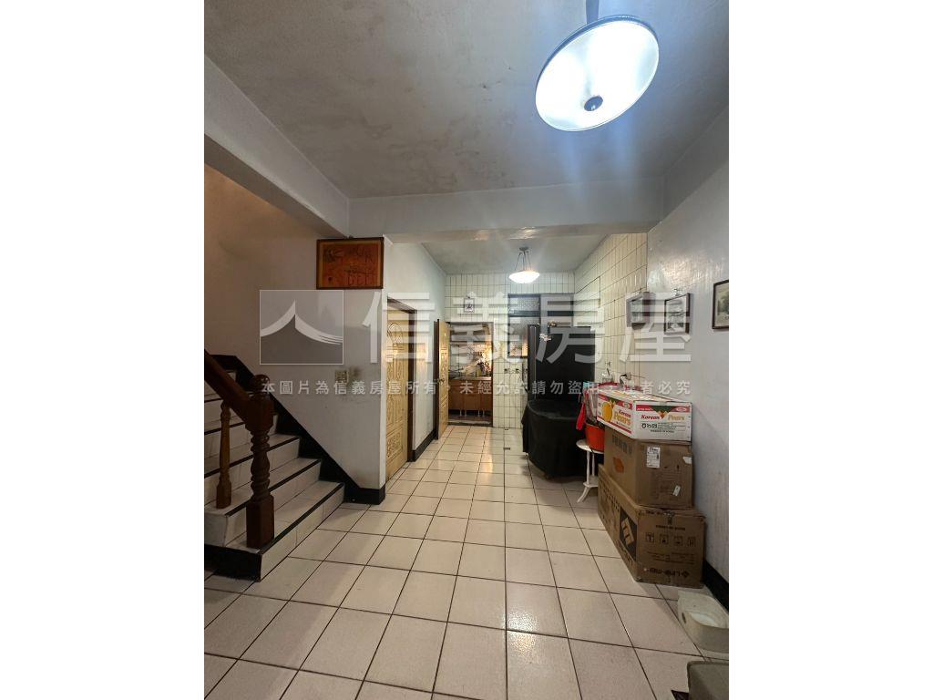 協同二街稀有釋出美透天房屋室內格局與周邊環境