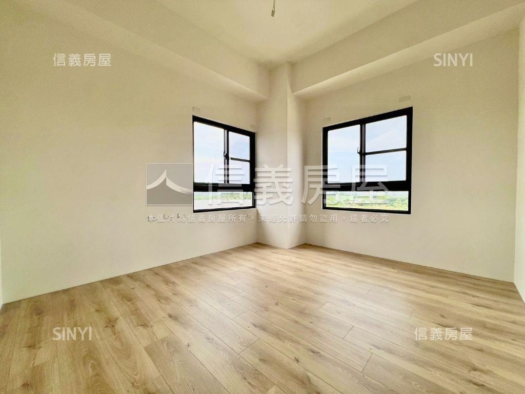 遠望九份子高樓夜景之美廈房屋室內格局與周邊環境