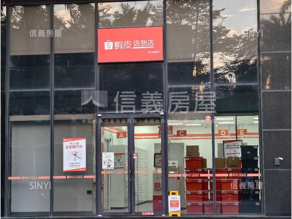 鳳山面寬約１０米質感店面房屋室內格局與周邊環境