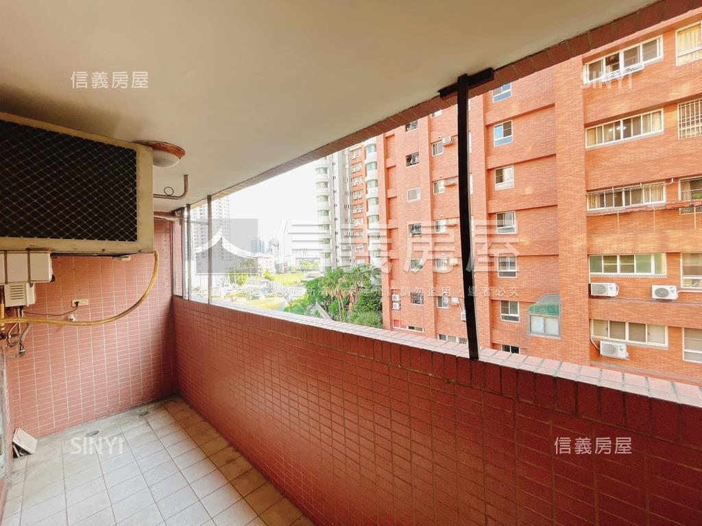 首購☆三房兩衛☆休旅車位房屋室內格局與周邊環境