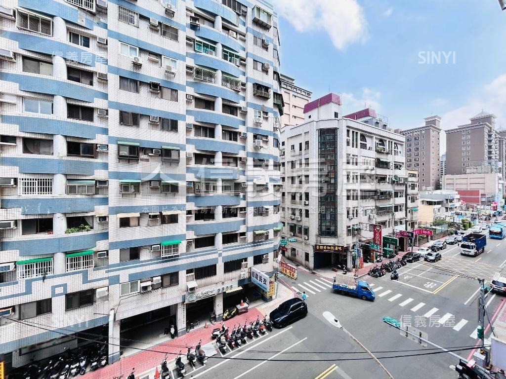 前陽台進出ＣＰ值五房車位房屋室內格局與周邊環境