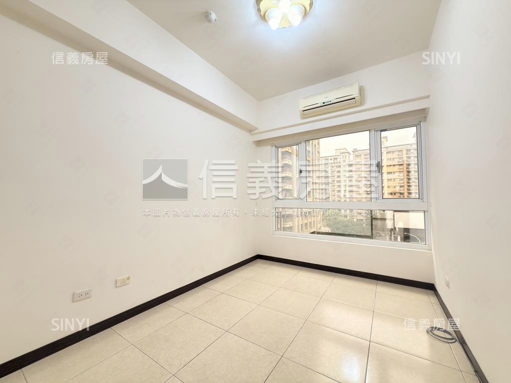 Ａ９巴黎香頌精華區美三房房屋室內格局與周邊環境