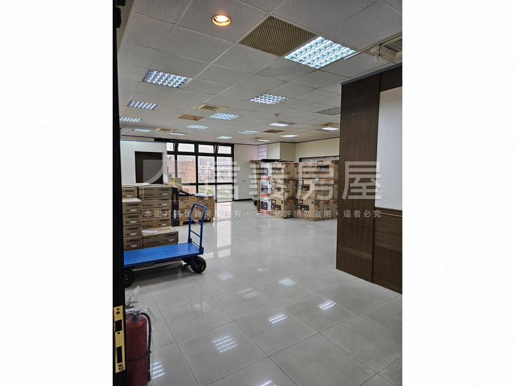 達康面河景廠辦合一房屋室內格局與周邊環境