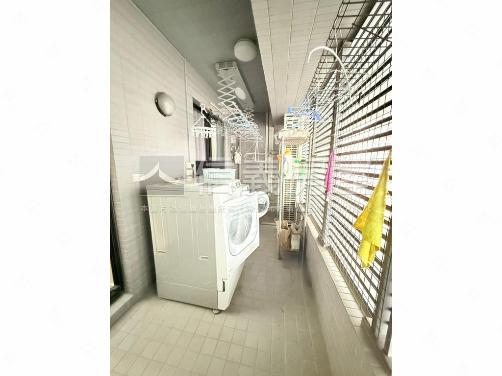 由鉅大謙精裝美宅房屋室內格局與周邊環境