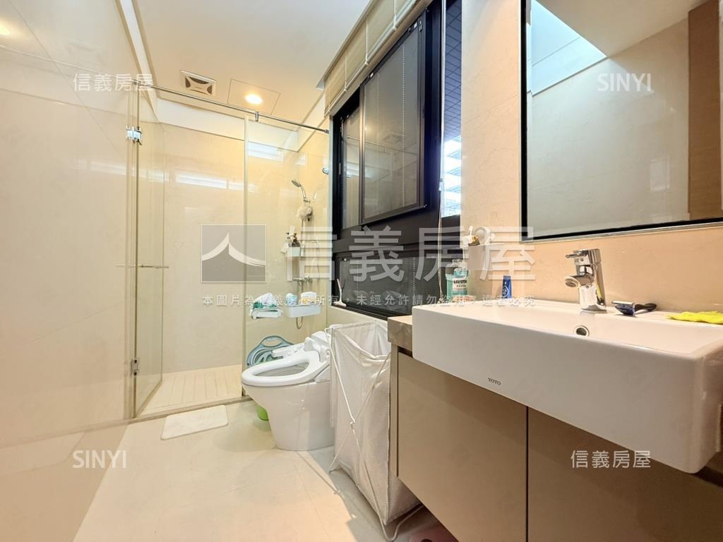 由鉅大謙精裝美宅房屋室內格局與周邊環境