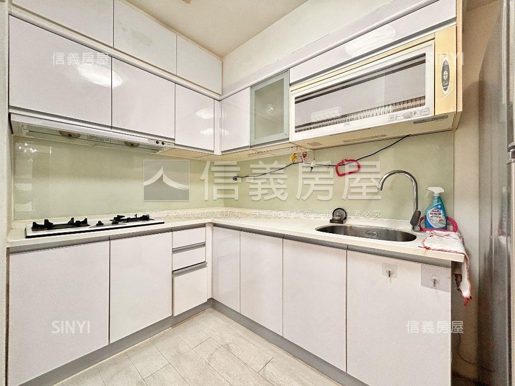 亞昕１０１美屋房屋室內格局與周邊環境