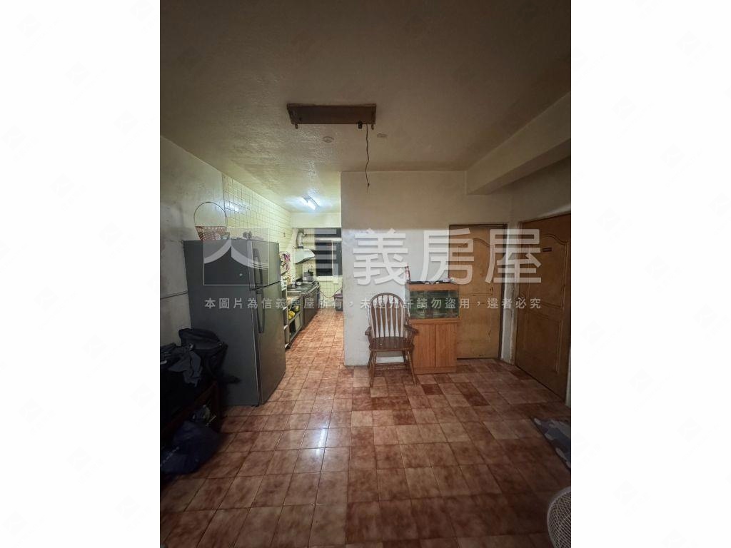 未來黃線鳥松健身公寓房屋室內格局與周邊環境