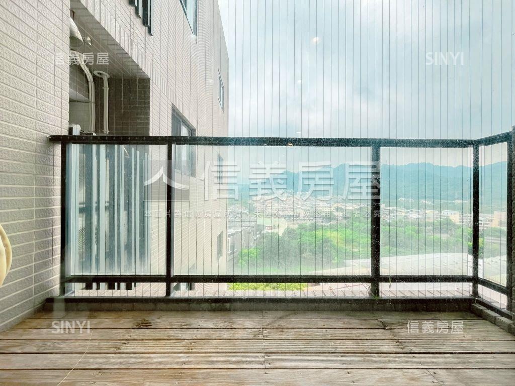 總太青境次頂樓三房平車房屋室內格局與周邊環境