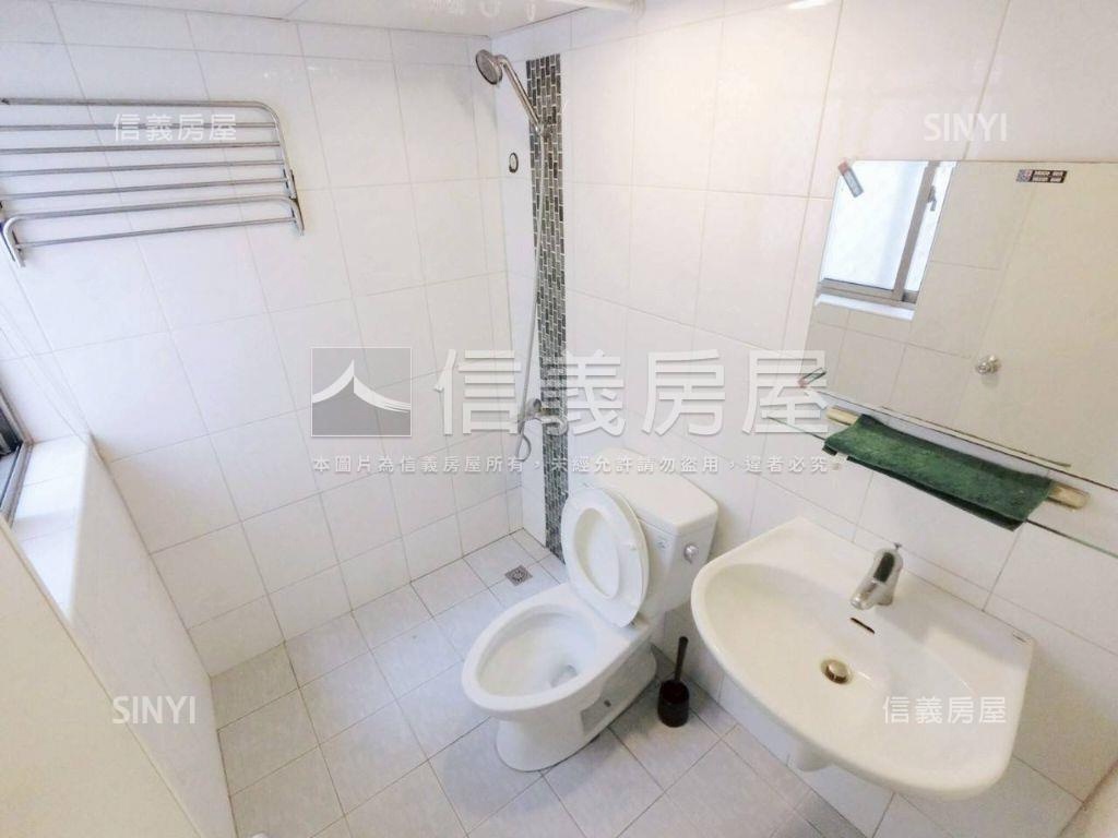 西區近勤美收租美７套房屋室內格局與周邊環境