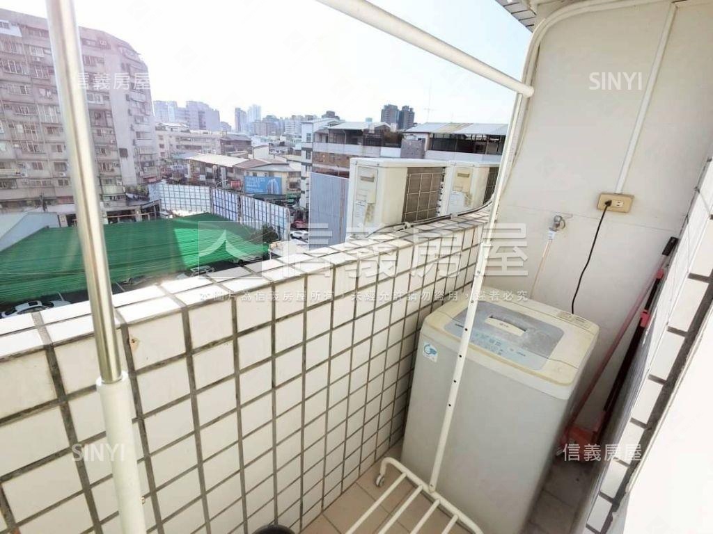 西區近勤美收租美７套房屋室內格局與周邊環境