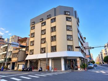 霸氣大地坪三角窗店套