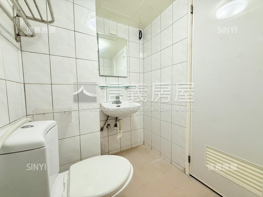 伯爵小資套房Ｃ房屋室內格局與周邊環境