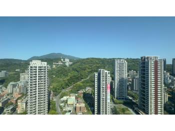 海悅邊間高樓山河景