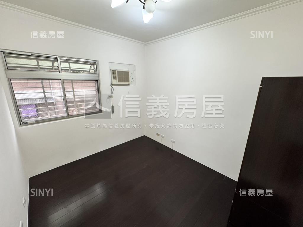 泰隆麗都２房車位房屋室內格局與周邊環境