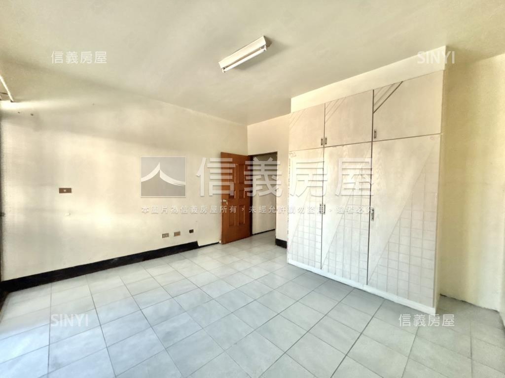 正五樓活巷大地坪透天房屋室內格局與周邊環境