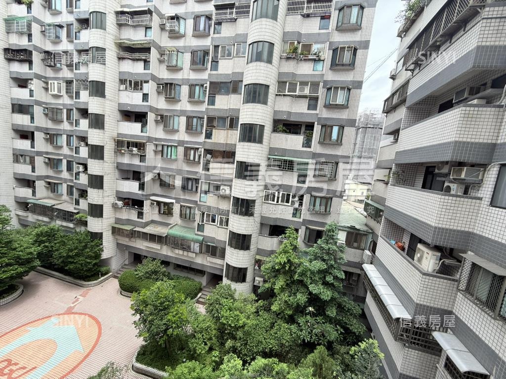 寶貴世家三房房屋室內格局與周邊環境