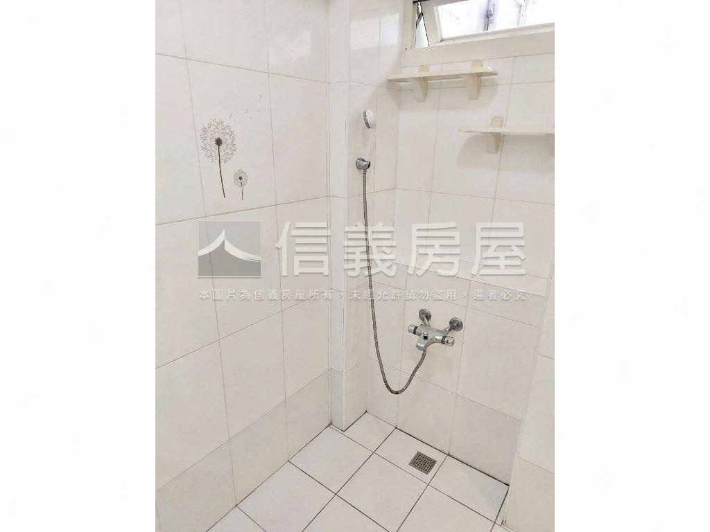 專任長春街精華住店房屋室內格局與周邊環境