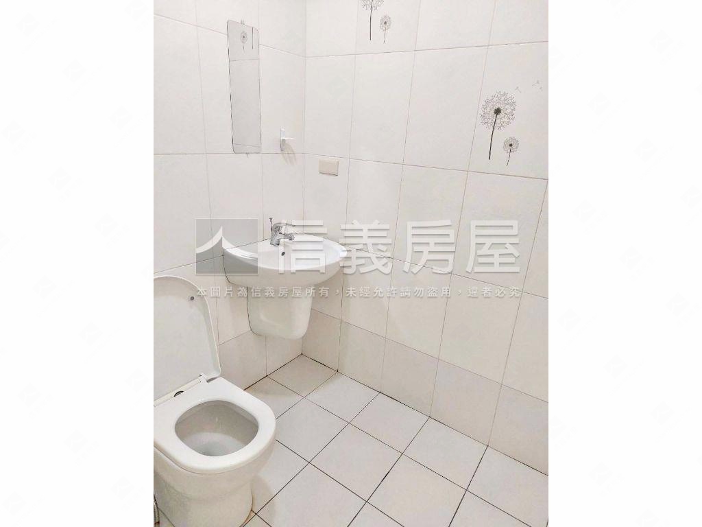 專任長春街精華住店房屋室內格局與周邊環境