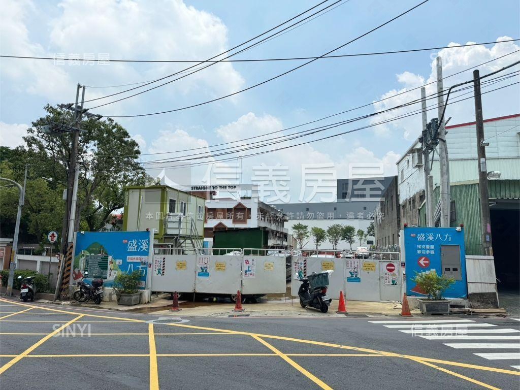 盛溪三房車位房屋室內格局與周邊環境