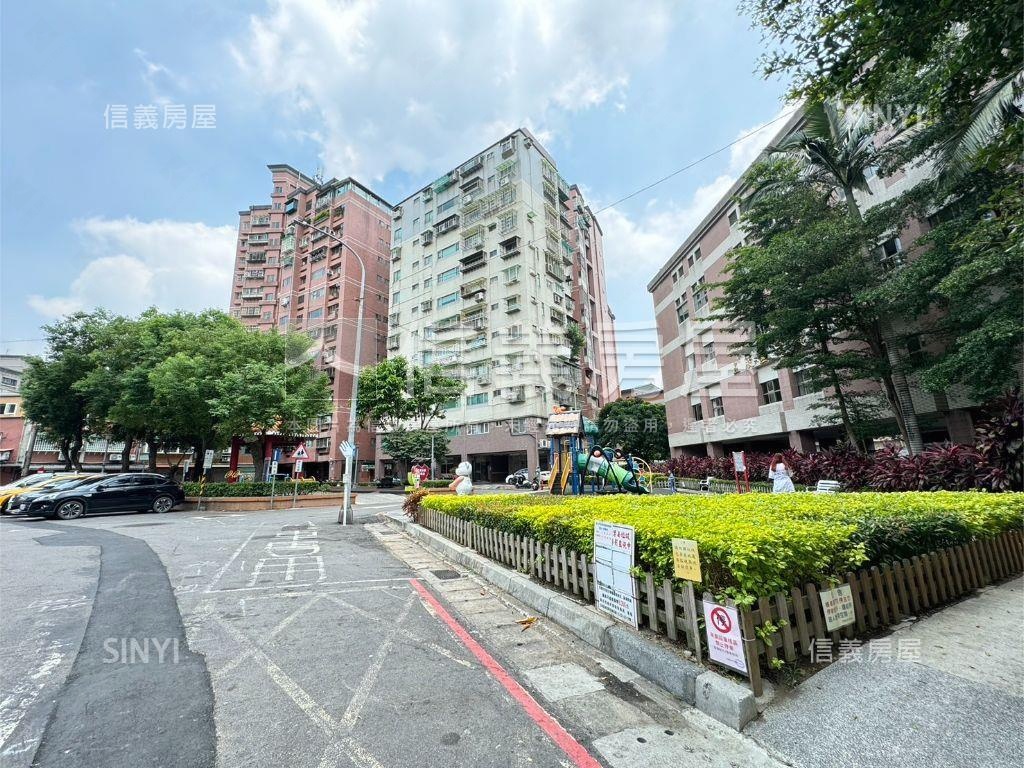 盛溪三房車位房屋室內格局與周邊環境