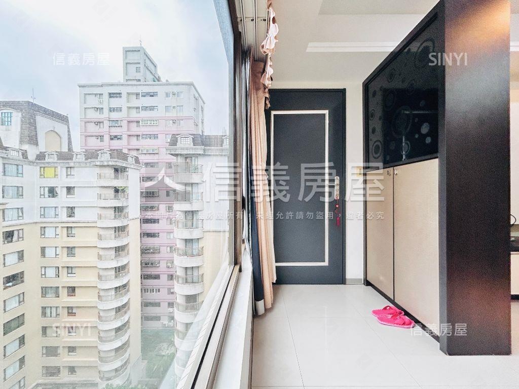 風尚２期高樓３房車位房屋室內格局與周邊環境