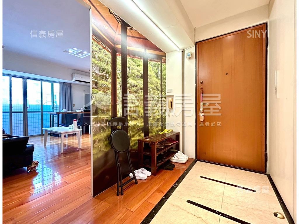 首長寶座｜高樓景觀宅房屋室內格局與周邊環境