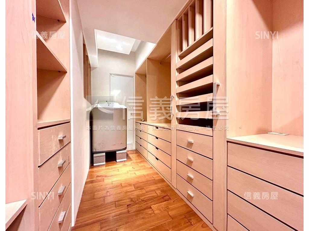 首長寶座｜高樓景觀宅房屋室內格局與周邊環境