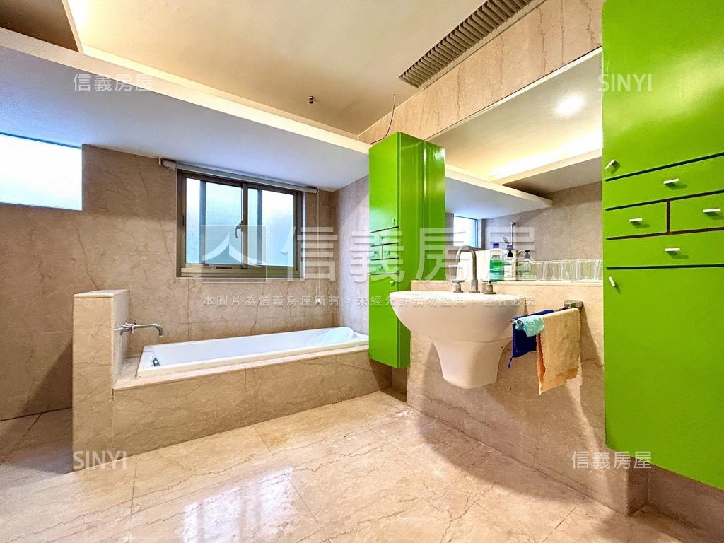 首長寶座｜高樓景觀宅房屋室內格局與周邊環境