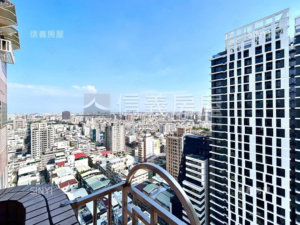 首長寶座｜高樓景觀宅房屋室內格局與周邊環境